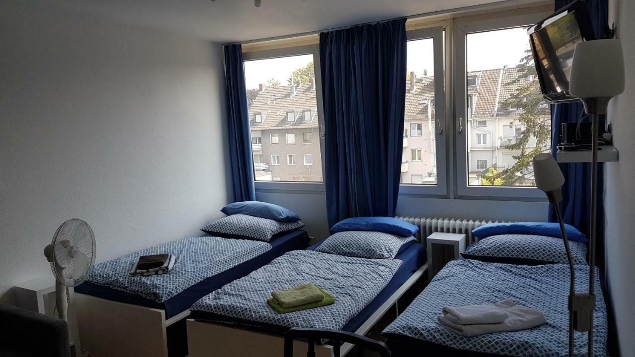 Sonniges Modernes Appartement Hoehenberg Köln Exterior foto