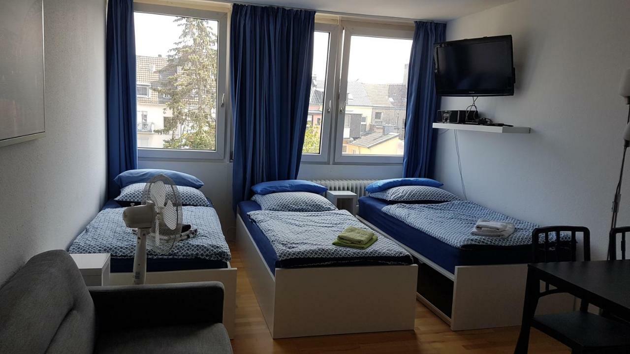 Sonniges Modernes Appartement Hoehenberg Köln Exterior foto
